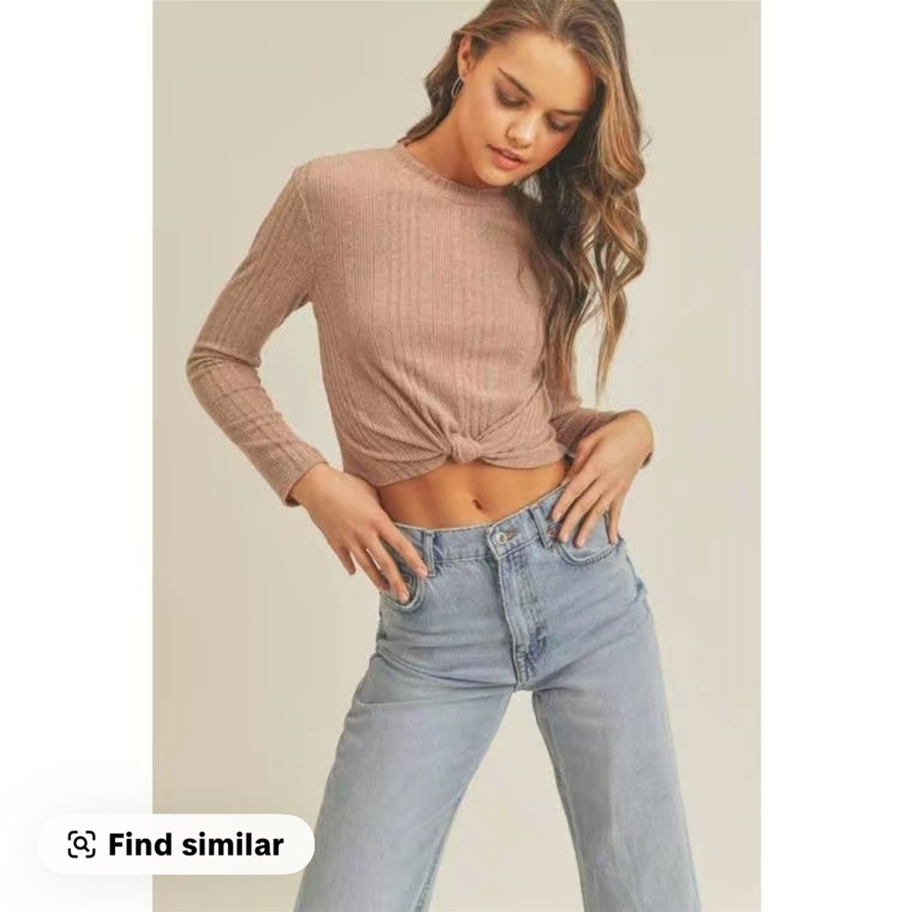 Long Sleeve Knotted Ribbed Top - Picture 3 of 8